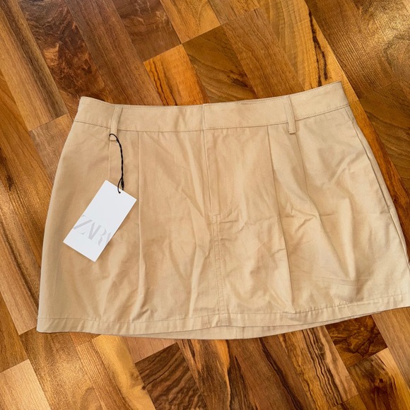 Zara Dresses & Skirts - Zara Mini Skirt Tan Beige Khaki Pleated academia Casual Pocket Size M NWT school